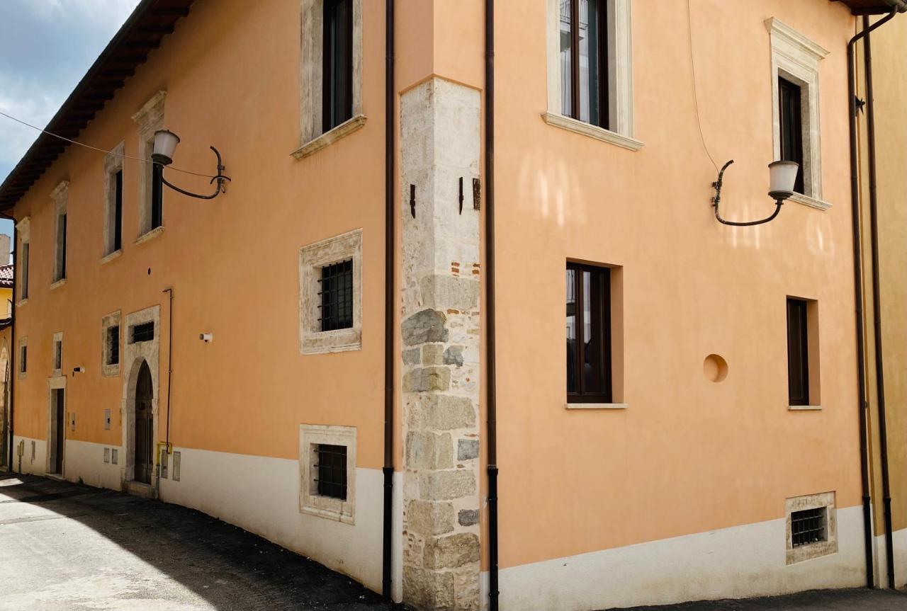 Bed and Breakfast Il Sogno Di Hypnos Л'Акуила Экстерьер фото